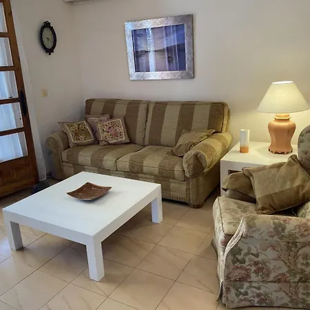 Ca Nuria Apartment